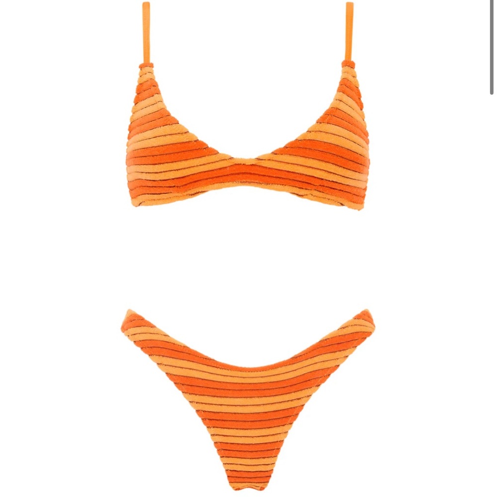 Triangl Reini Bikini Set + Shorts size XS